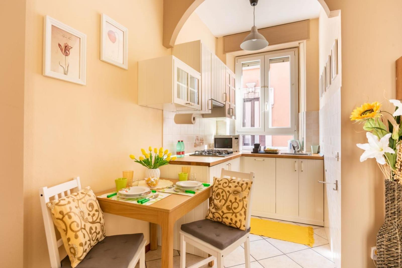 Youhosty - Archinto 6 Apartment *