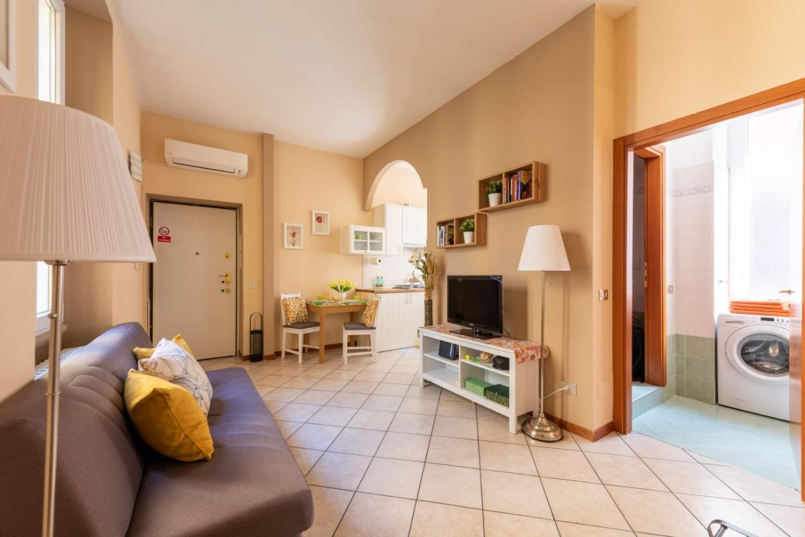 Youhosty - Archinto 6 Apartment
